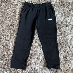Women’s Puma Sweat Pants Medium